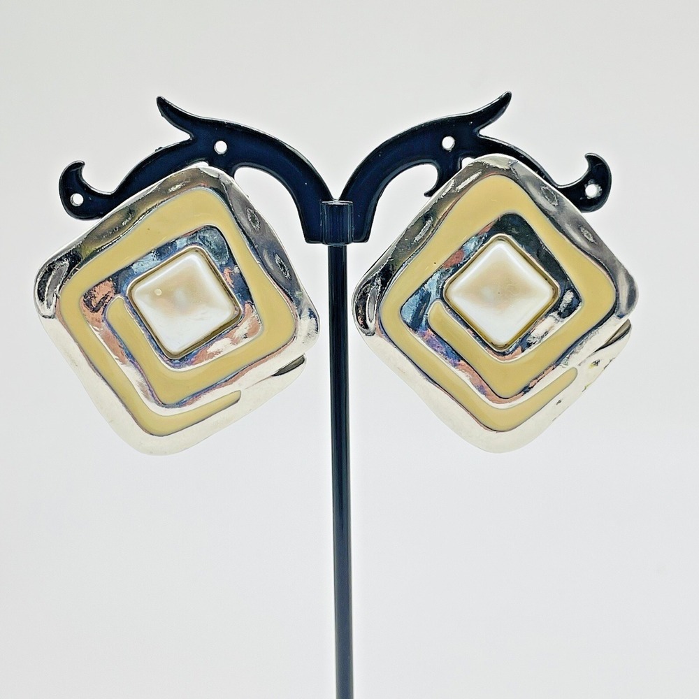 Signed Avon Gold Silver Tone Geometric Clip On Earrings Retro Square Swirl Vtg